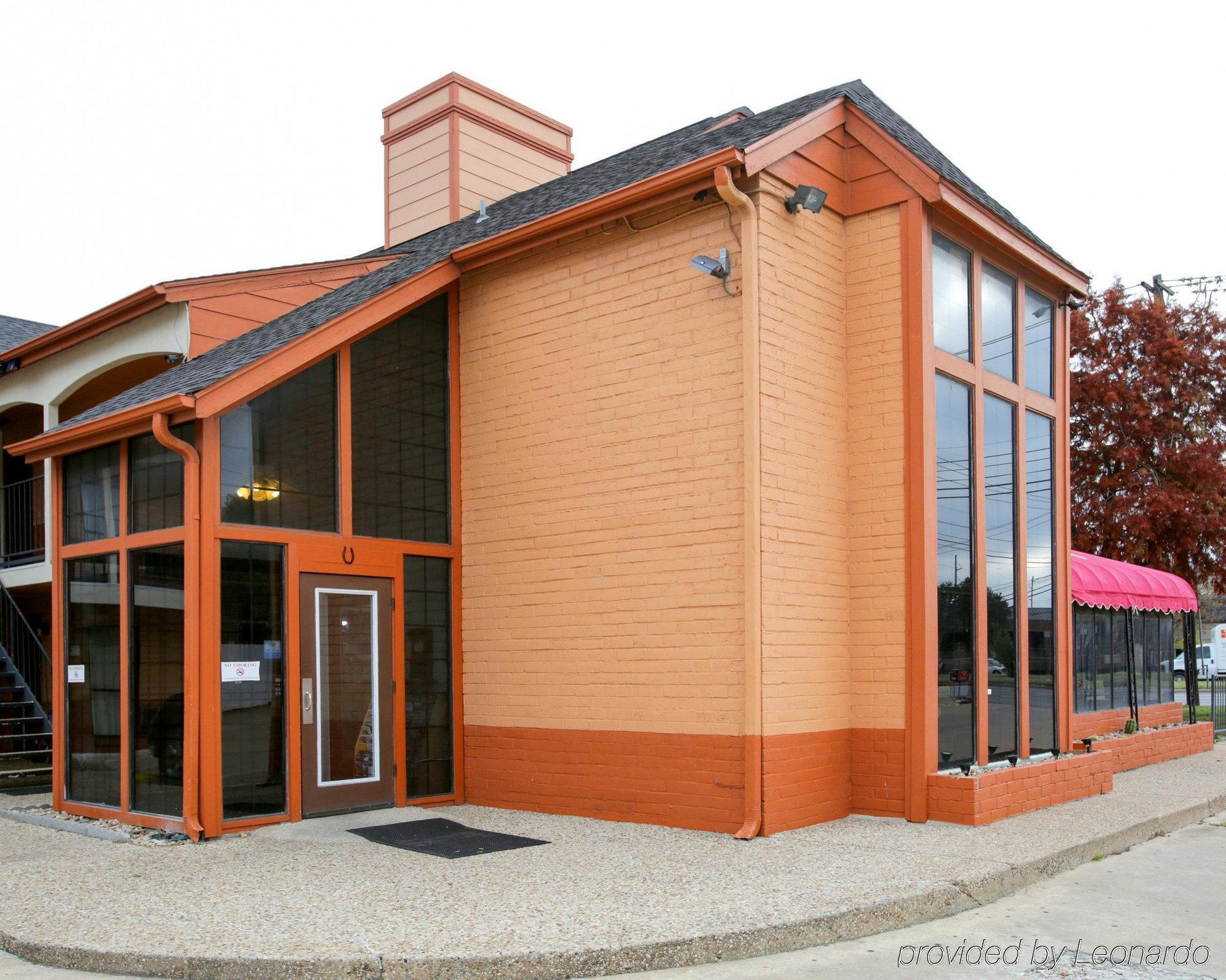 Econo Lodge Near The Domain - The Arboretum Остін Екстер'єр фото